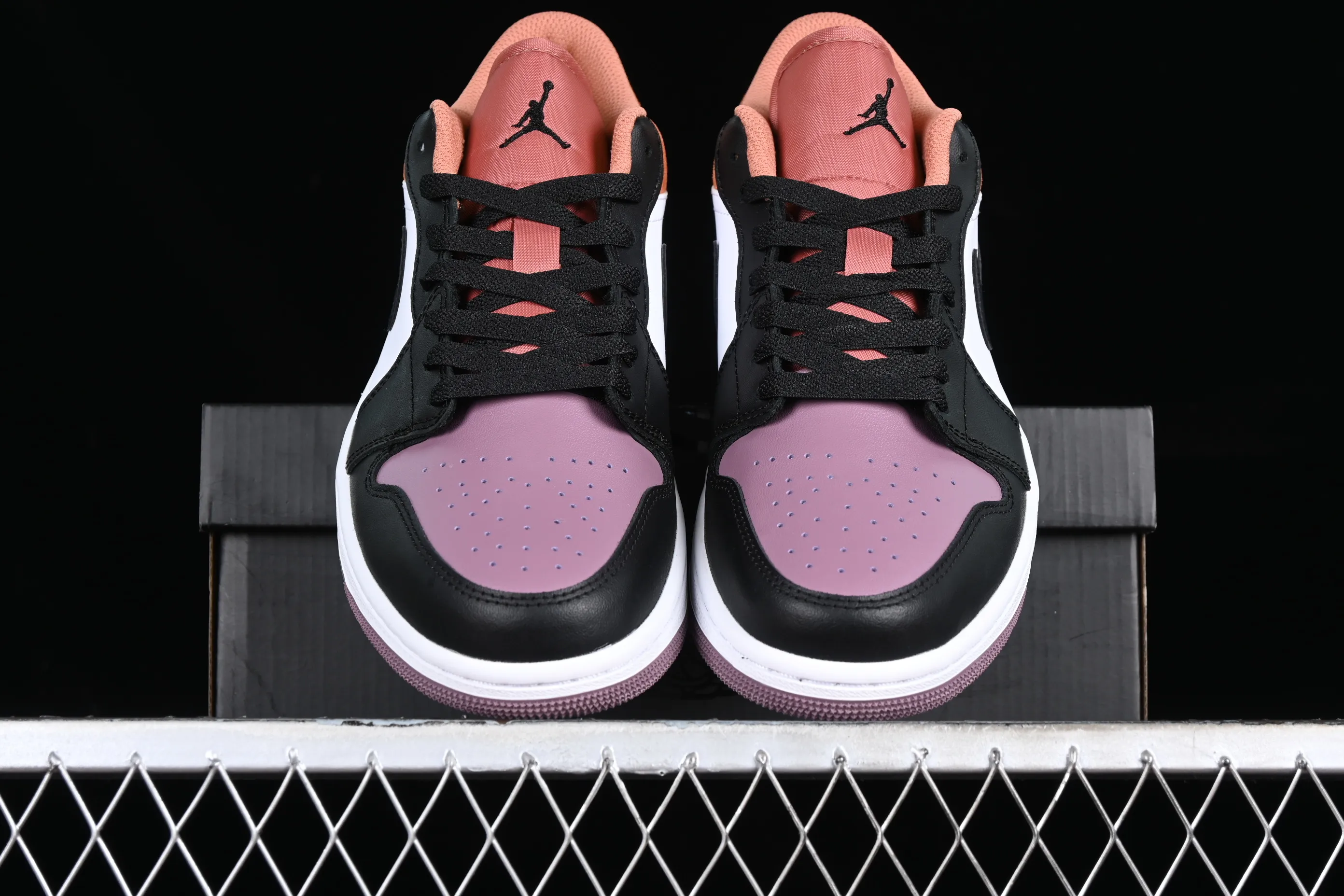 All categories Air Jordan Jordan series basketball shoes Air Jordan 1 Low G version pure original Air Jordan 1 Low SE AJ1 Joe 1 white brown purple low-top cultural casual sneakers FB9907-102